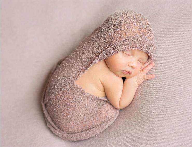 сколько спят новорожденные