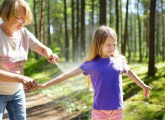 Інструкція: зробіть ефективний засіб від комарів