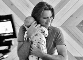 Татові гени: син Дмитра Малікова здивував шанувальників новою зачіскою… і зіграв на роялі