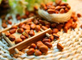 Як застосовувати кедрове масло для особи