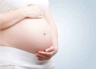 Чи можна лікувати зуби під час вагітності і чи є загроза для малюка?