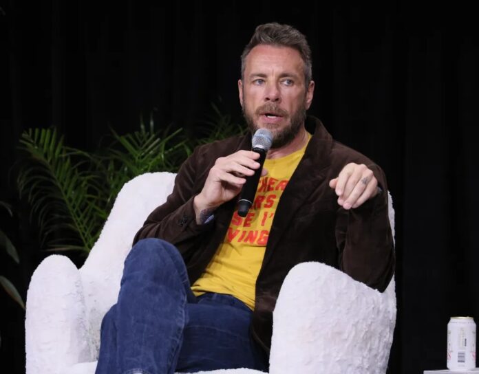 070bb354-eaf2-4305-b484-5022825ccf04