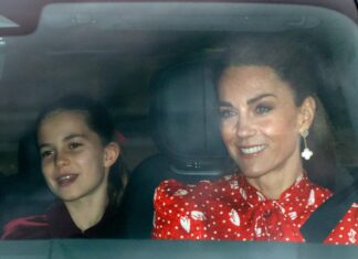 Королівська родина координує моду на єдність і визнання