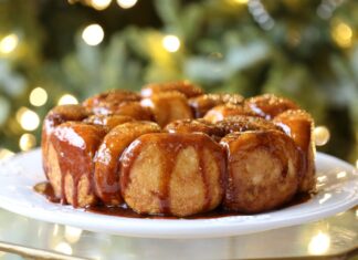 Легкі карамельні булочки на ніч: невідповідний рецепт для смачного ранку