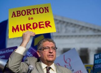 Клініки для проведення абортів готуються до ескалації насильства, оскільки екстремістські групи мобілізуються