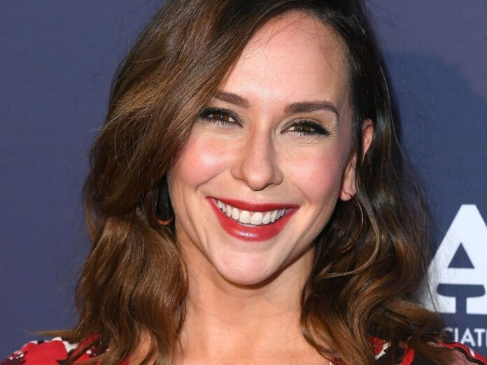 bda988b1-4626-4d36-9de3-1a08dd841a0e