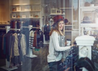 Criando adolescentes financeiramente experientes: conselhos de especialistas para pais