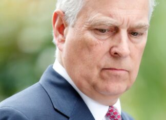 Сімейні узи в умовах королівської ізоляції: Принцеса Анна, за повідомленнями, пропонує притулок принцу Ендрю