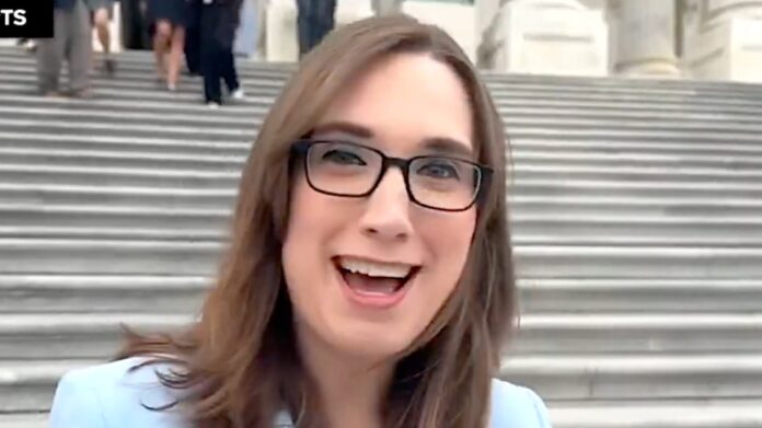 e857b12b-6669-4c51-9b21-08b0390966fc